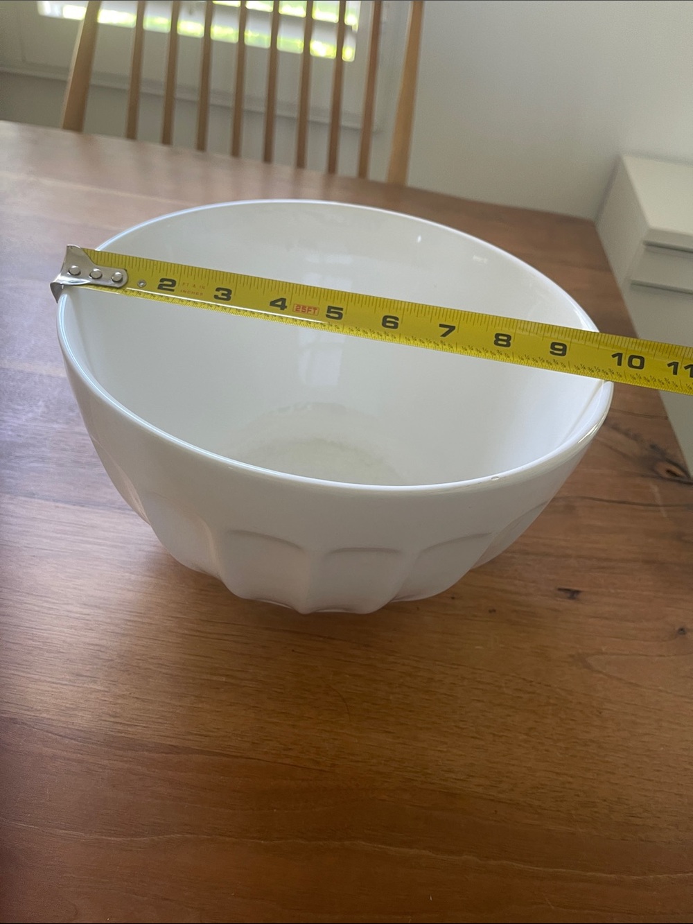 Williams Sonoma Cream Ceramic Serving Bowl with Scalloped Edge